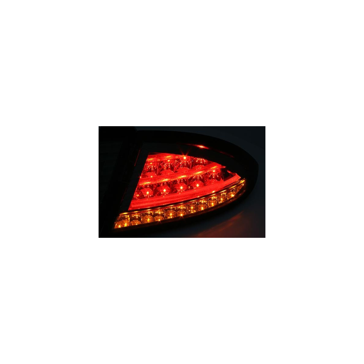 LAMPY TYLNE LED SEAT LEON 5/05-2/09 SMOKE