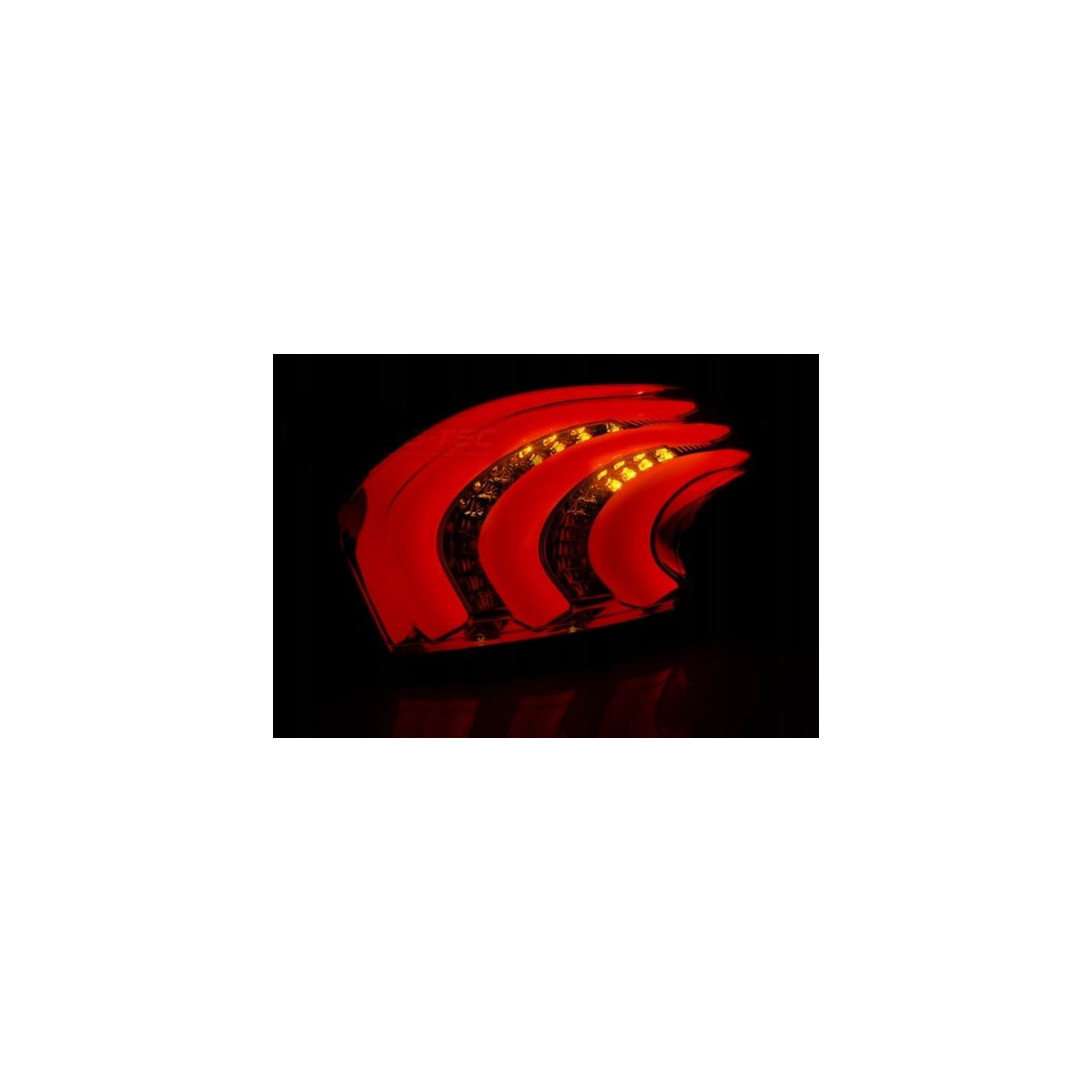 LAMPY PEUGEOT 208 4.12- RED SMOKE LED BAR