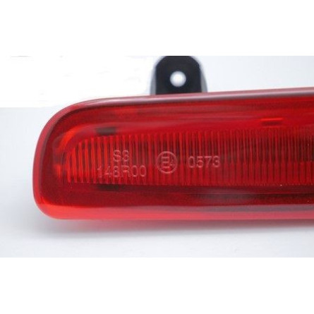 TRZECIE ŚWIATŁO STOPU VW T5 03-15 TAILGATE RED LED